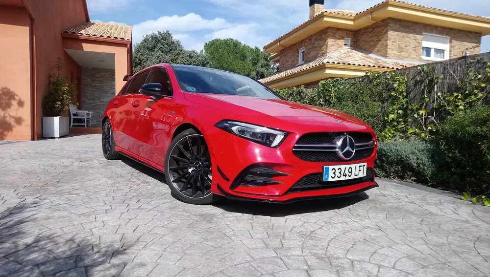 AMG A 35