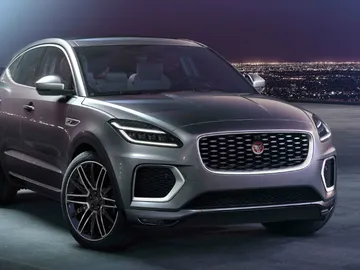 El E-Pace ha visto como su parte delantera sufre grandes cambios respecto a la versión anterior El E-Pace ha visto como su parte delantera sufre grandes cambios respecto a la versión anterior