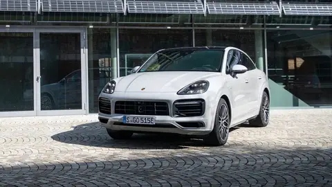 Porsche Cayenne E-Hybrid Porsche Cayenne E-Hybrid