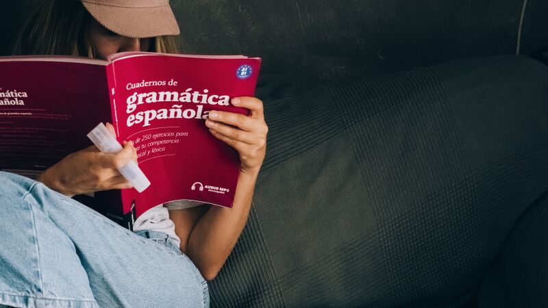 ¿Cómo funciona un cerebro bilingüe?