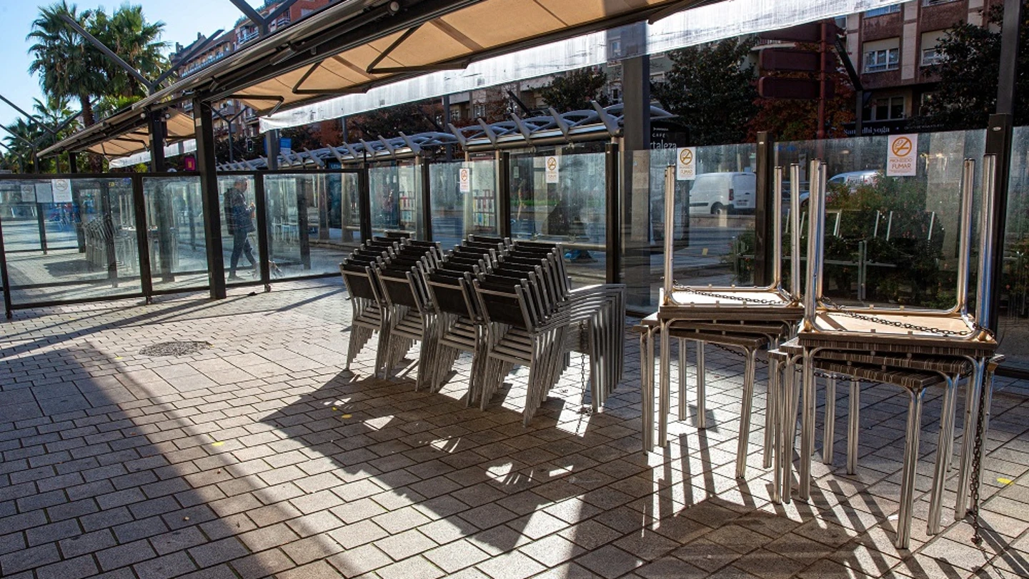 Imagen de una terraza cerrada de Logroño Imagen de una terraza cerrada de Logroño