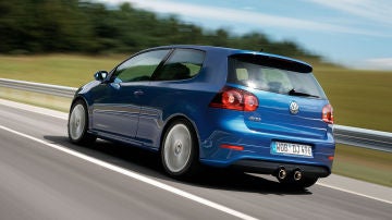 Volkswagen Golf R32
