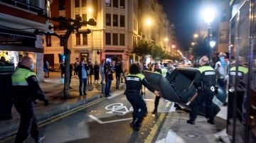 Disturbios en Santander por el toque de queda