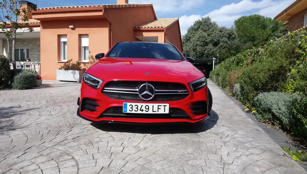 AMG A 35