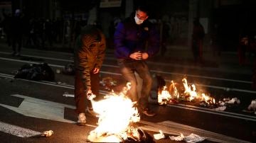 Graves disturbios en Madrid por el toque de queda