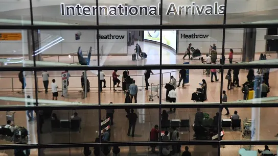 Terminal de llegadas internacionaes del aeropuerto de Heathrow. Terminal de llegadas internacionaes del aeropuerto de Heathrow.
