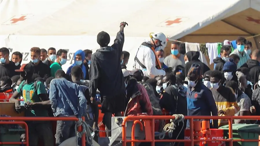  Llegada al muelle de Arguineguín (Gran Canaria) del buque de Salvamento Marítimo Guardamar Polimnia 