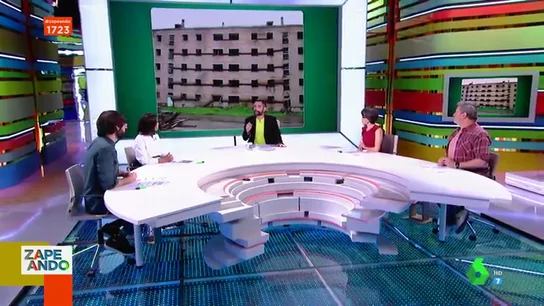 La pregunta personal de Thais Villas a Dani Mateo en directo: "¿Sigues con tu novia?" La pregunta personal de Thais Villas a Dani Mateo en directo: "¿Sigues con tu novia?"