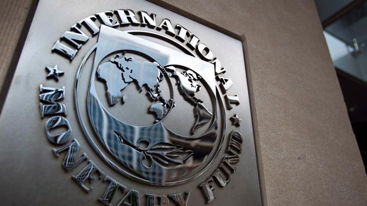 El FMI rebaja al 0,9% el incremento del PIB de la eurozona e
