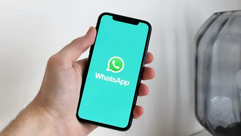 WhatsApp WhatsApp