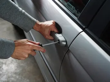 Con este nuevo sistema estarás al tanto de si intentar robarte el vehículo Con este nuevo sistema estarás al tanto de si intentar robarte el vehículo