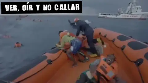 Madre gritando por su bebé en el Mediterráneo Madre gritando por su bebé en el Mediterráneo