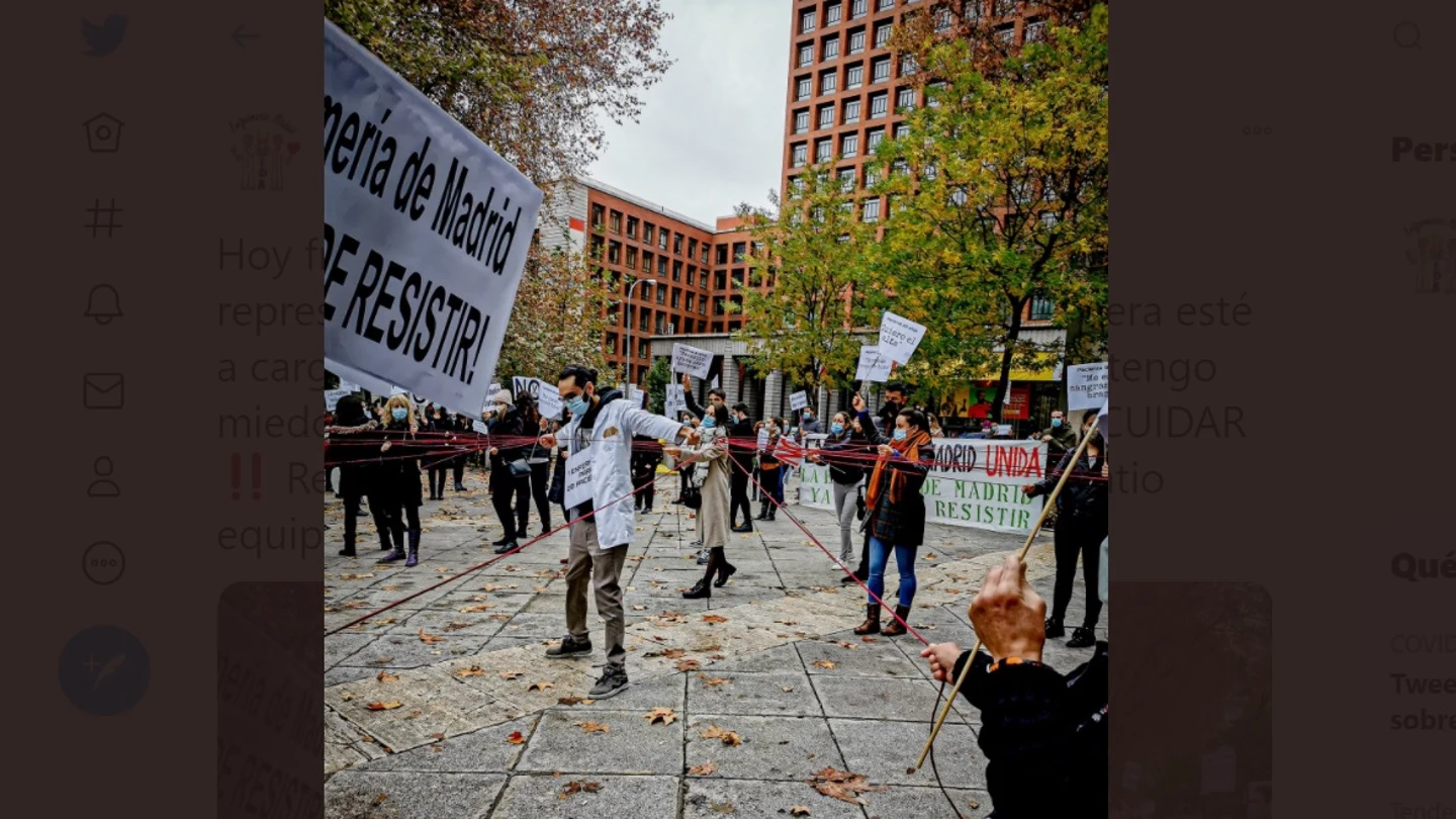 Imagen de la concentración de enfermeros y enfermeras frente al Ministerio de Sanidad Imagen de la concentración de enfermeros y enfermeras frente al Ministerio de Sanidad