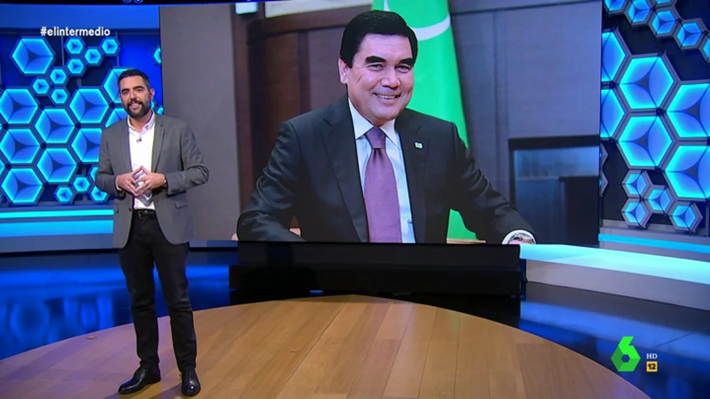 Las excentricidades del presidente de Turkmenistán que harán que te sientas "afortunado" con los políticos "del montón" de España Las excentricidades del presidente de Turkmenistán que harán que te sientas "afortunado" con los políticos "del montón" de España