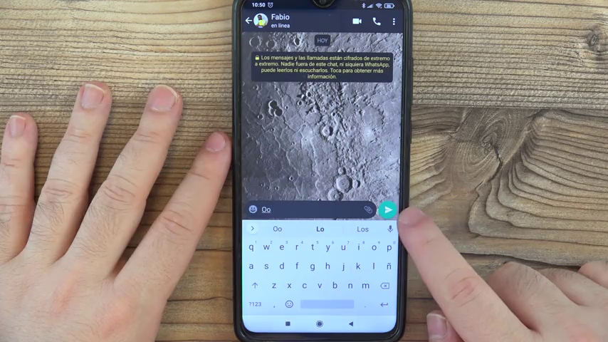 WhatsApp: Cómo enviar mensajes transparentes