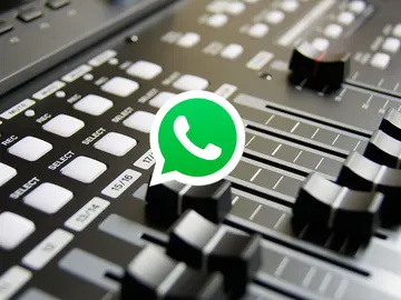 WhatsApp WhatsApp