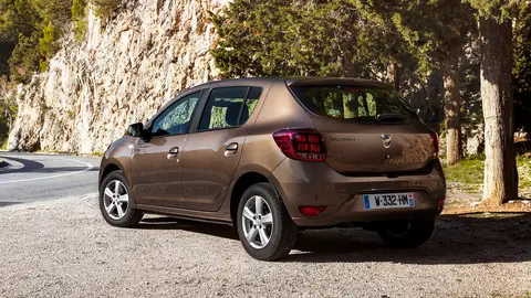 El Dacia Sandero lleva camino de ser el coche más vendido en España en 2020 Dacia Sandero