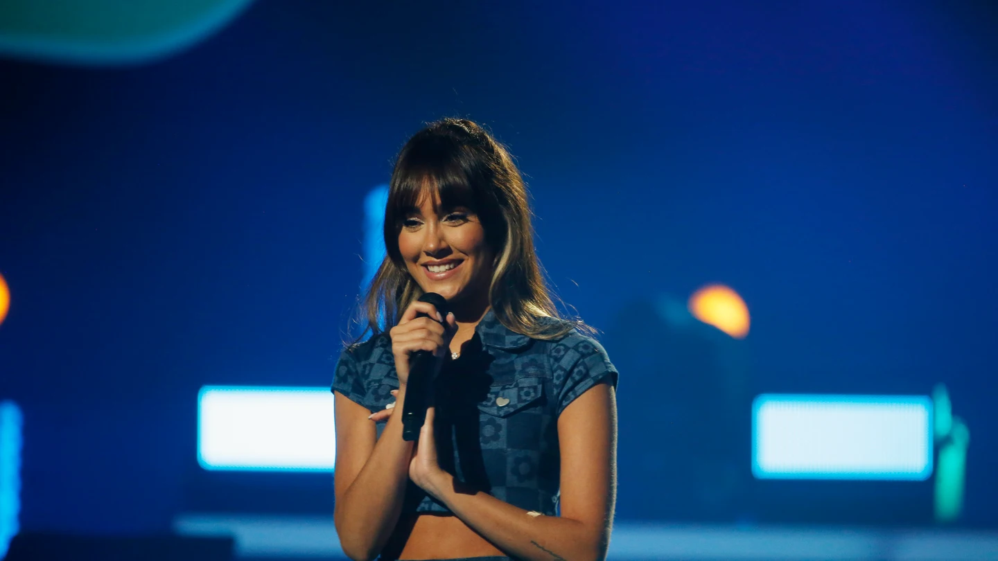 Aitana durante una actuación Aitana durante una actuación