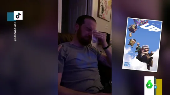 La tierna reacción de un hombre a lágrima viva tras ver 'Up' que emociona a Cristina Pedroche: "Es para comérselo" La tierna reacción de un hombre a lágrima viva tras ver 'Up' que emociona a Cristina Pedroche: "Es para comérselo"