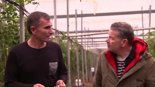 La advertencia de un agricultor sobre los químicos de los cultivos: "Había días en los que llegaba a mi casa y vomitaba" La advertencia de un agricultor sobre los químicos de los cultivos: "Había días en los que llegaba a mi casa y vomitaba"