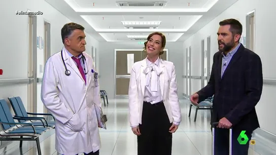 Ayuso 'enseña' a 'Wyoming' el nuevo hospital de pandemias: "¿Quirófanos? No sé de qué me habla" Ayuso 'enseña' a 'Wyoming' el nuevo hospital de pandemias: "¿Quirófanos? No sé de qué me habla"