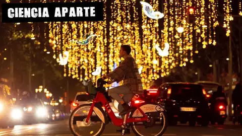 Imagen de compras pre-navideñas en Barcelona (Archivo) Imagen de compras pre-navideñas en Barcelona (Archivo)