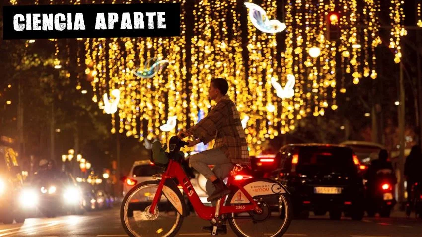 Imagen de compras pre-navideñas en Barcelona (Archivo)