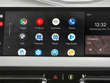 Android Auto nos permite tener disponible muchas aplicaciones de nuestro smartphone en nuestro coche Android Auto