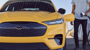 Ford Mustang Mach-E GT
