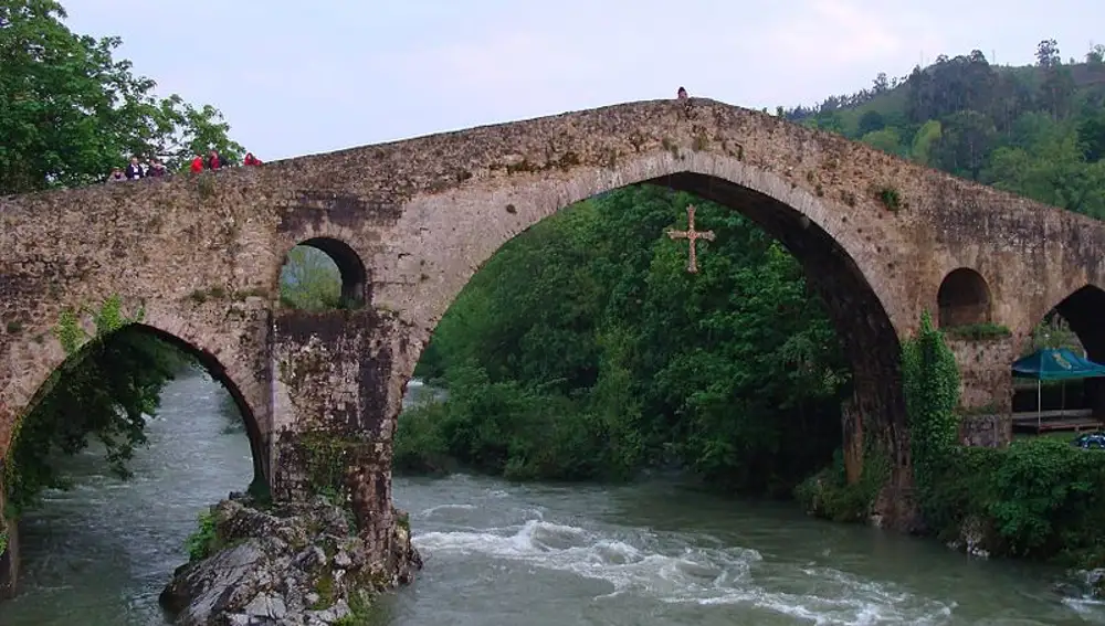 Puente Romano, Cangas de Onís