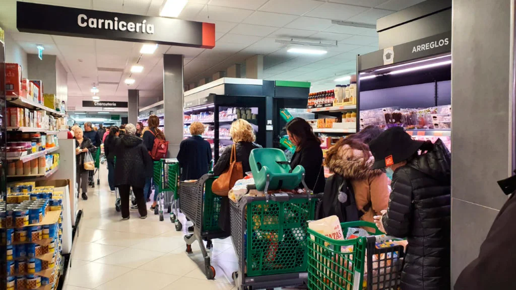 Este es el horario de los supermercados para el puente de diciembre