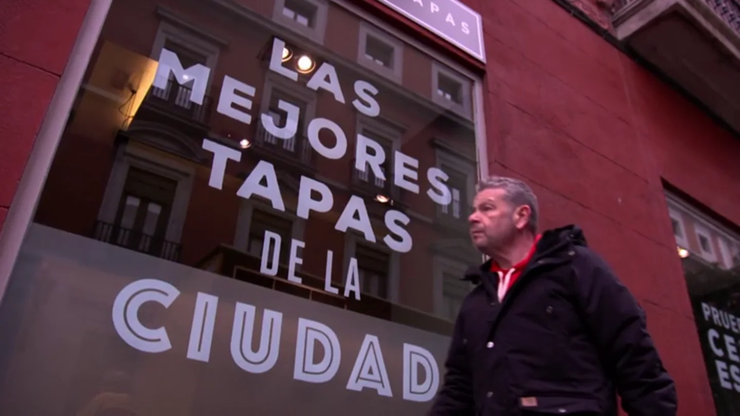 Chicote conoce cómo funcionan las inspecciones sanitarias en los restaurantes de nuestro país: "¿Hay suficiente control?" Chicote conoce cómo funcionan las inspecciones sanitarias en los restaurantes de nuestro país: "¿Hay suficiente control?"