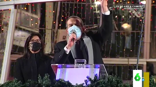 El efusivo discurso de Abel Caballero al encender las luces de Navidad de Vigo: "¡El mejor árbol del mundo!" El efusivo discurso de Abel Caballero al encender las luces de Navidad de Vigo: "¡El mejor árbol del mundo!"