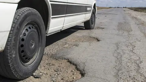 Las suspensiones sufren especialmente en carreteras en mal estado Carreteras en mal estado