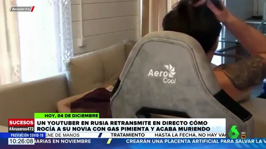 Un 'youtuber' rocía a su novia con gas pimienta y acaba muriendo mientras lo retransmite en directo Un 'youtuber' rocía a su novia con gas pimienta y acaba muriendo mientras lo retransmite en directo