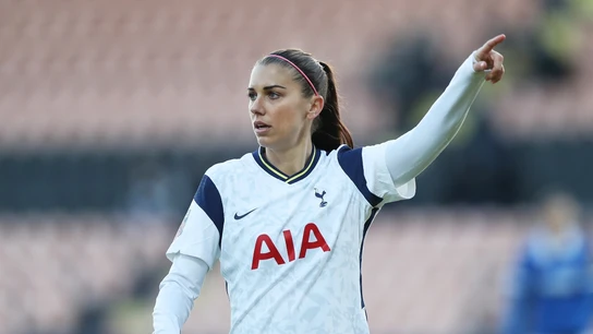Alex Morgan, con el Tottenham Alex Morgan, con el Tottenham
