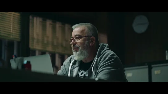 Telegram y las "cocinas del infierno" en las que nacen los bulos de Vox: "Ahí están los discursos más duros" Telegram y las "cocinas del infierno" en las que nacen los bulos de Vox: "Ahí están los discursos más duros"