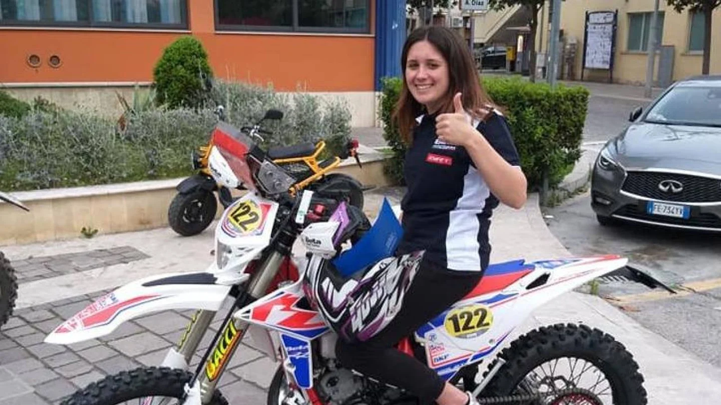 Sara Lenzi Sara Lenzi
