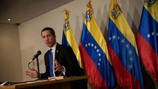 Guaidó acusa a Zapatero de "cómplice de violación de DD.HH." en Venezuela Guaidó acusa a Zapatero de "cómplice de violación de DD.HH." en Venezuela