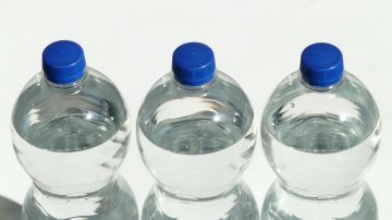 Botellas de agua