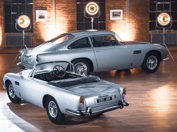 Aston Martin trae productos para todas las edades Aston Martin trae productos para todas las edades