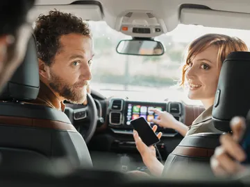 La conexión entre vehículo y smartphone se ha convertido en algo clave en los últimos años La conexión entre vehículo y smartphone se ha convertido en algo clave en los últimos años