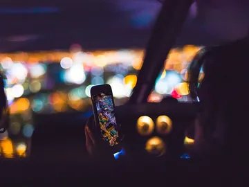 Uso del móvil al volante Uso del móvil al volante
