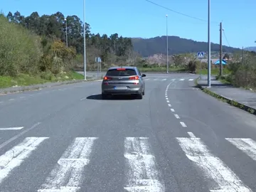 Coche frenando Coche frenando