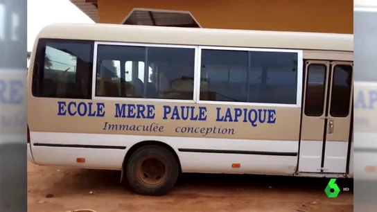 El autobús que una campaña solidaria ha conseguido para la aldea Sanghé de Senegal El autobús que una campaña solidaria ha conseguido para la aldea Sanghé de Senegal