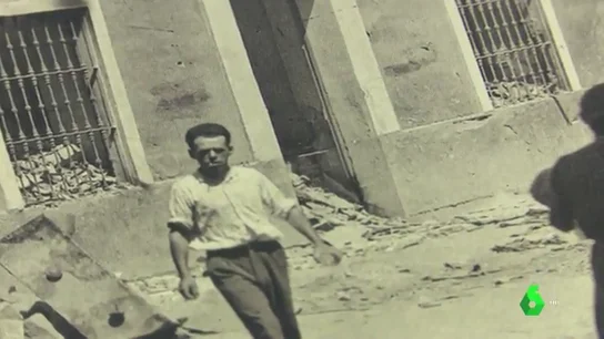 Fotografía del barrio de la Macarena, en Sevilla, tras una ofensiva durante la guerra Fotografía del barrio de la Macarena, en Sevilla, tras una ofensiva durante la guerra