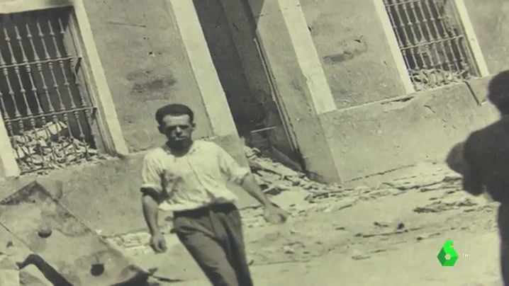 Fotografía del barrio de la Macarena, en Sevilla, tras una ofensiva durante la guerra