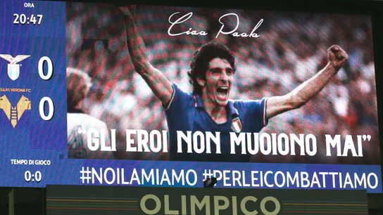 Homenaje en la Serie A a Paolo Rossi Homenaje en la Serie A a Paolo Rossi