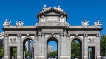 Puerta de Alcalá