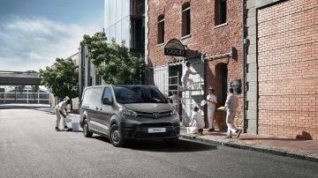 Toyota PROACE VAN